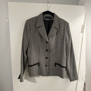 Harve Bernard suit jacket. Like new